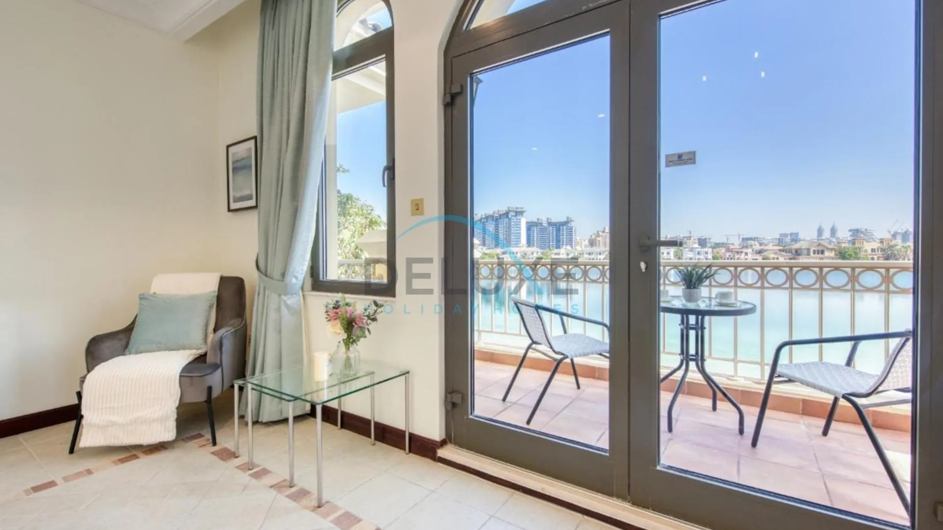 Prestigious 5Br Villa With Assistant Room And Private Pool In Frond O Palm Jumeirah By Deluxe Holiday Homes Dubai Apartment