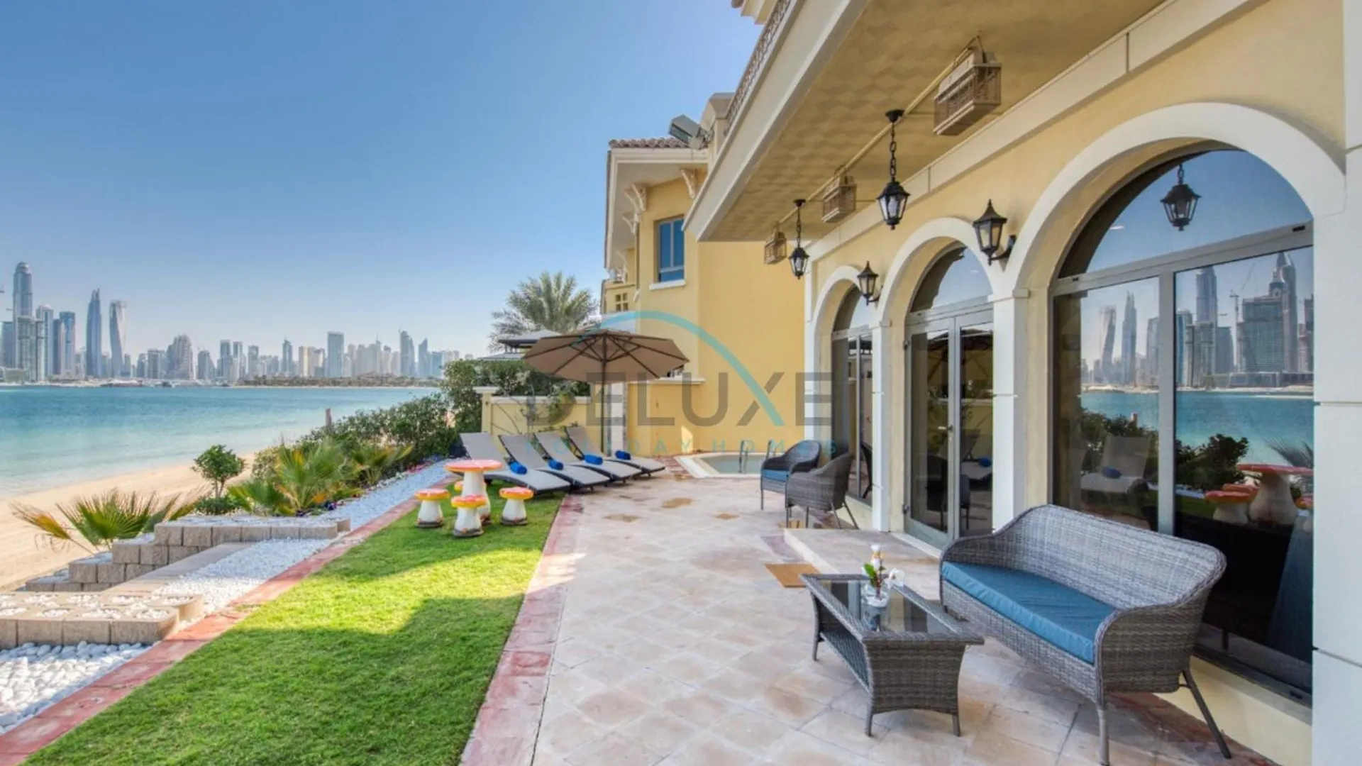 Apartment Prestigious 5Br Villa With Assistant Room And Private Pool In Frond O Palm Jumeirah By Deluxe Holiday Homes Dubai