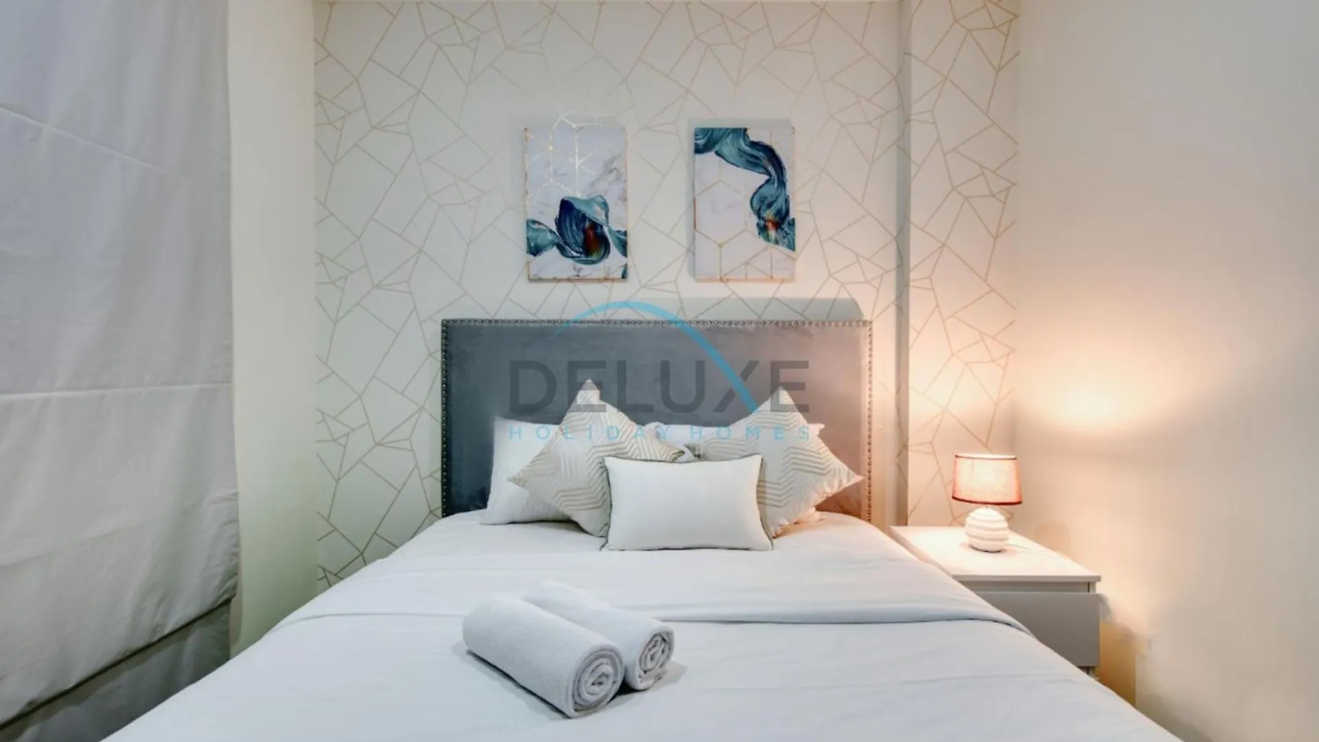 Prestigious 5Br Villa With Assistant Room And Private Pool In Frond O Palm Jumeirah By Deluxe Holiday Homes Dubai Apartment