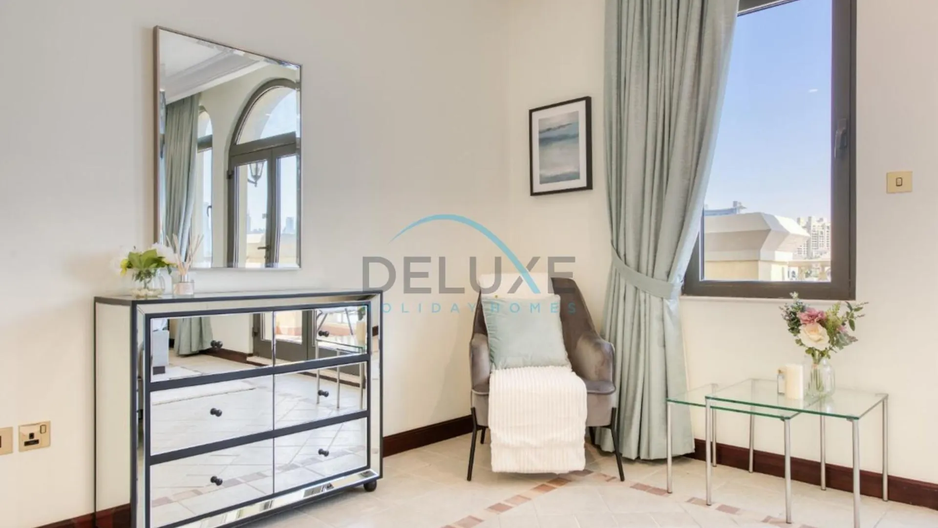 Apartment Prestigious 5Br Villa With Assistant Room And Private Pool In Frond O Palm Jumeirah By Deluxe Holiday Homes Dubai